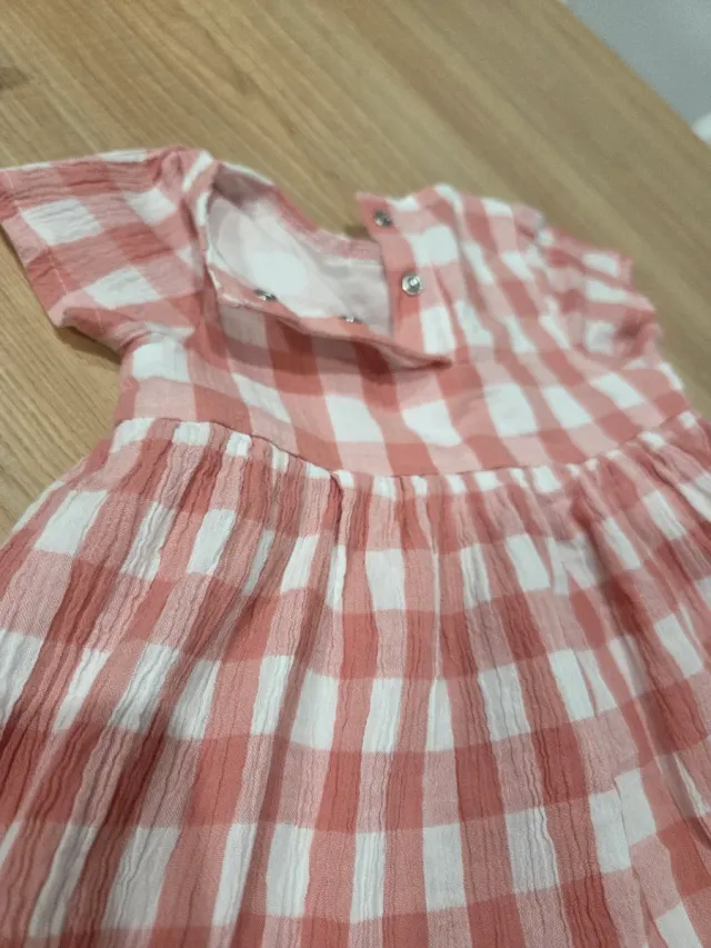 Vestido de bebé cuadros coral