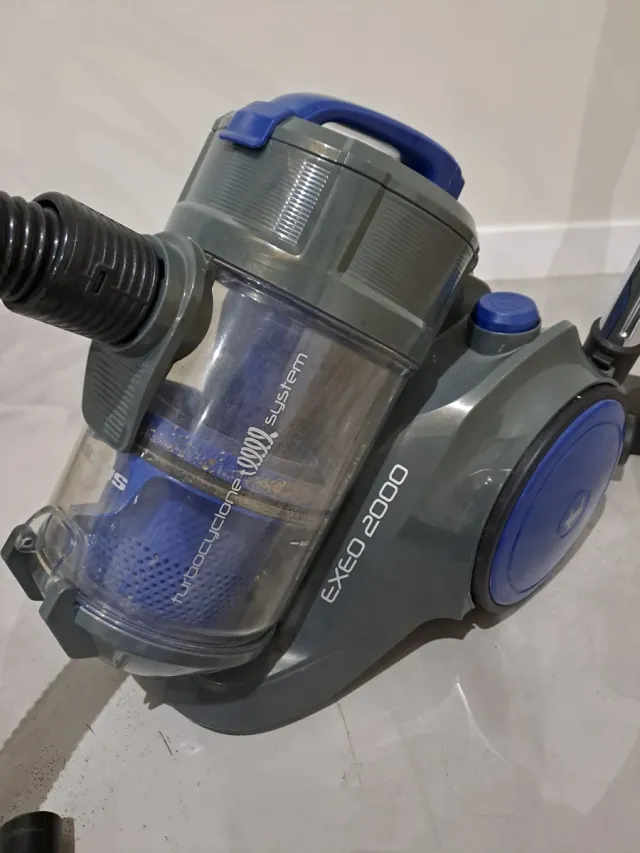 Aspirador Taurus Exeo 2000. 800W.