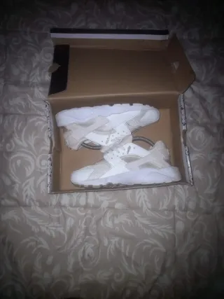 Nike Huarache Blancas Talla 40