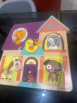 Puzzle encajable animales casa