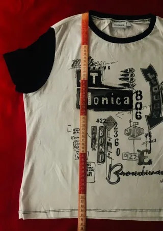 Camiseta Desigual XL Blanca y Negra