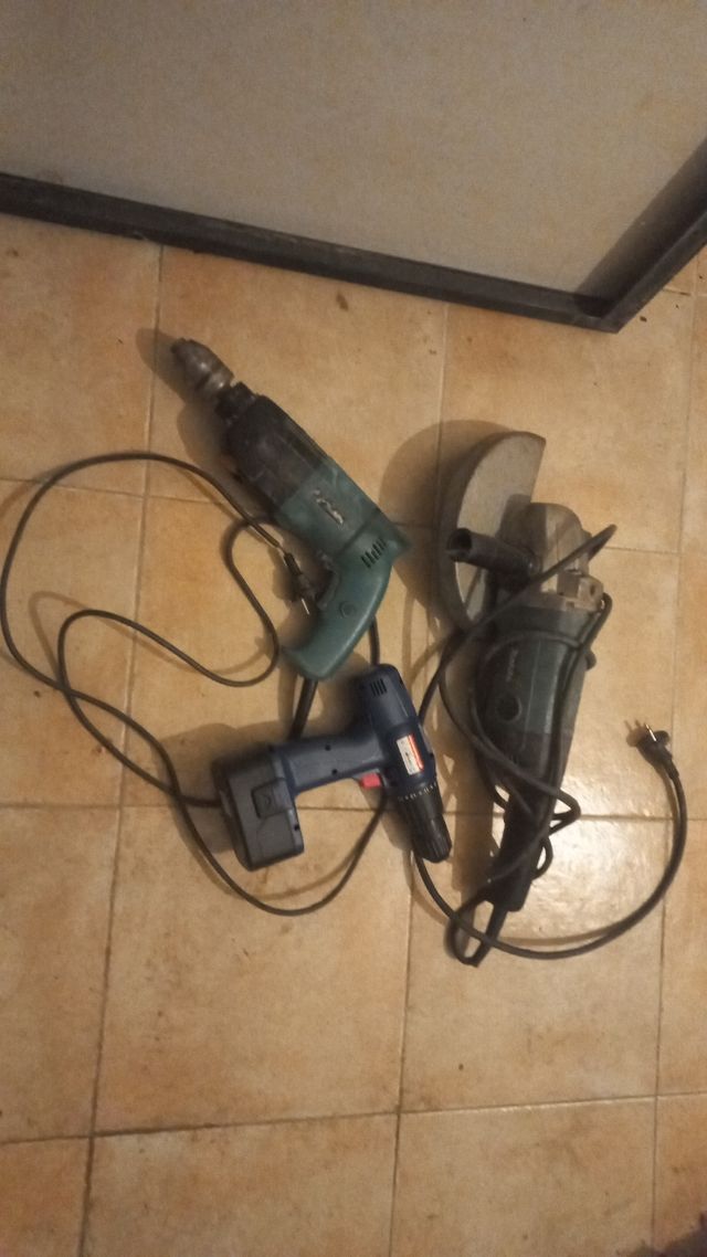 Radial, taladro y taladro a batería