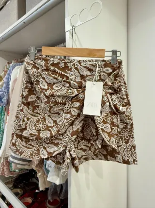 Falda pantalón Zara.XS