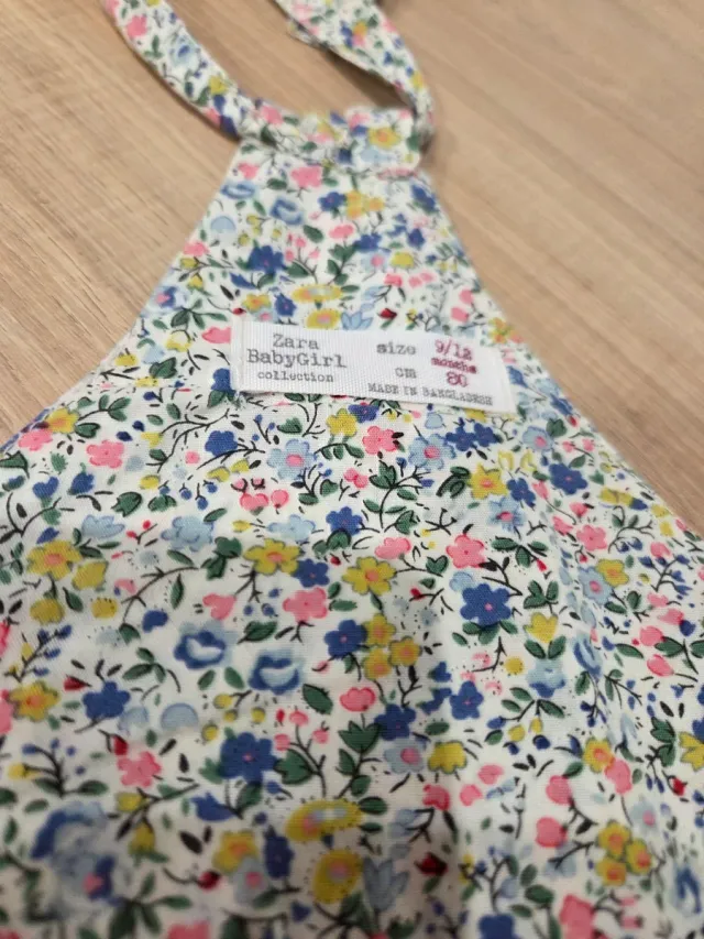 Buzo estampado floral bebé