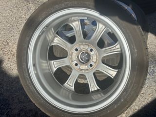 3 llantas ford fiesta