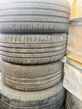 3 llantas ford fiesta