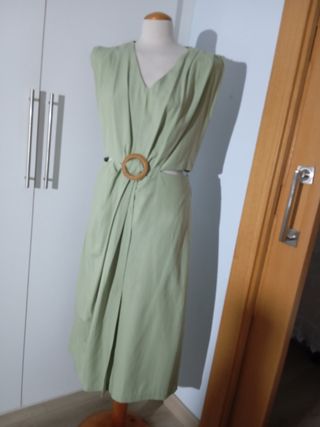 Vestido Zara Verde Talla XL Midi