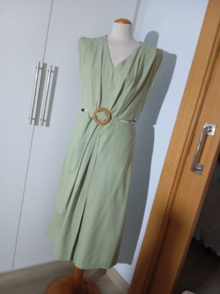 Vestido Zara Verde Talla XL Midi
