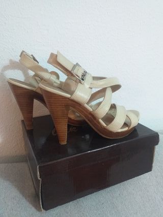 Sandalias tacón beige n°38