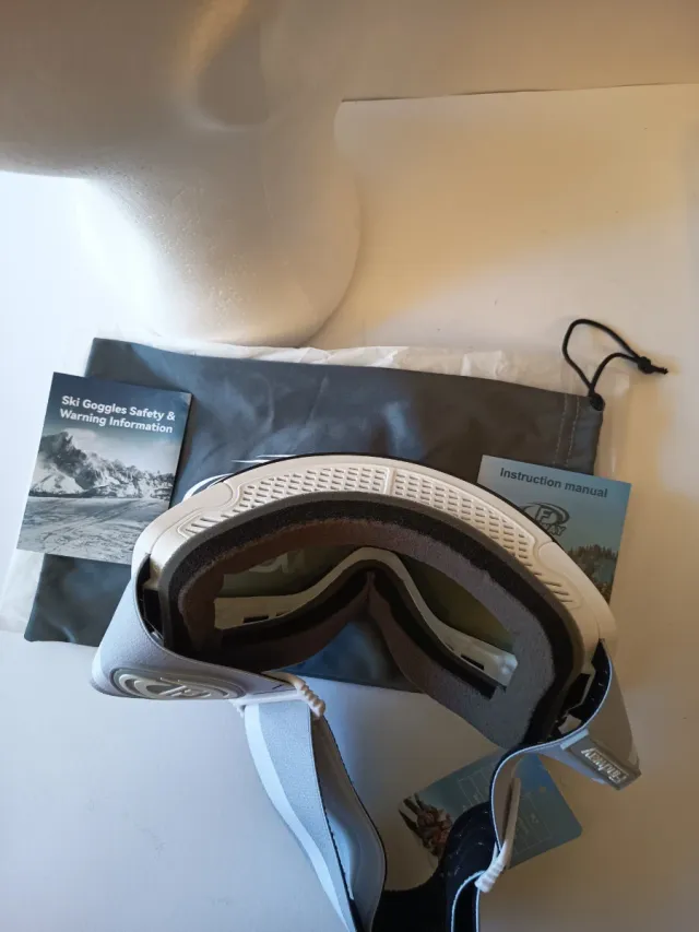 Mascherina sci Findway