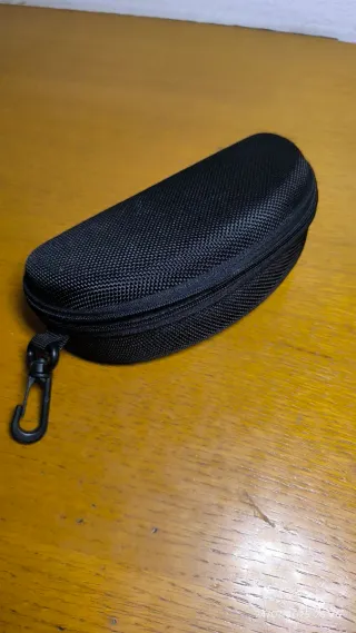 Estuche rígido para gafas