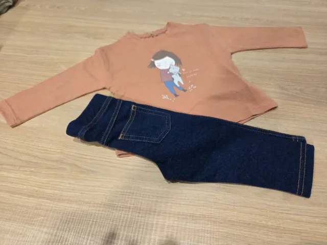 Conjunto bebé niña camiseta y pantalón