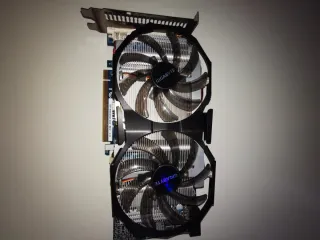 Tarjeta Gráfica Gigabyte GV-N56GSO-1GI
