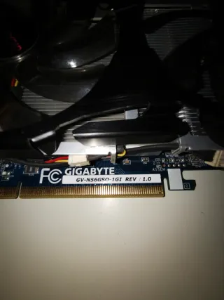 Tarjeta Gráfica Gigabyte GV-N56GSO-1GI