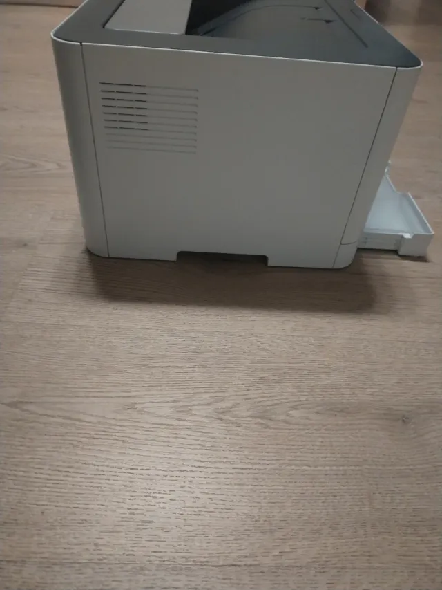 Impresora HP Color 150nw
