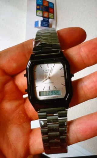 Reloj Casio Negro y Plateado