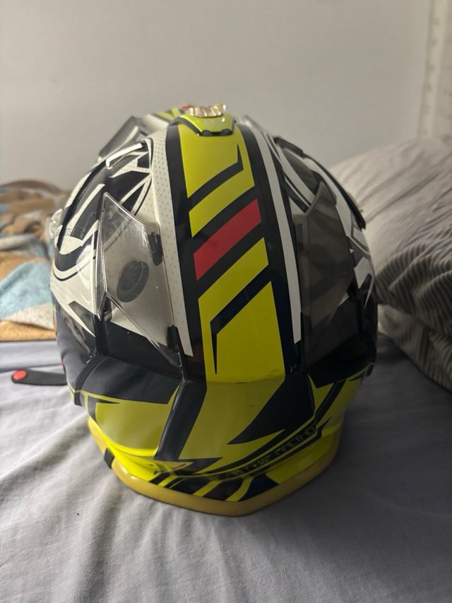 Casco Motocross Just 1 Amarillo