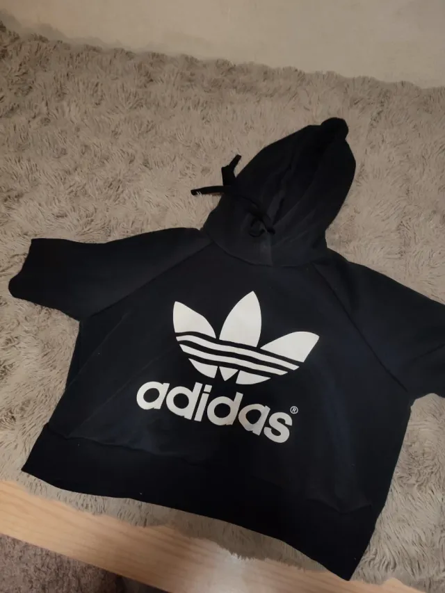Sudadera corta con capucha de Adidas