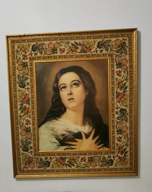 Cuadro Virgen en Tela y Madera