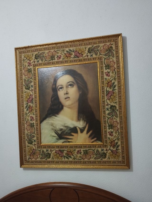 Cuadro Virgen en Tela y Madera