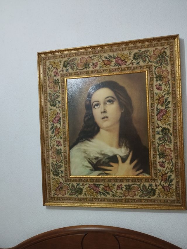 Cuadro Virgen en Tela y Madera