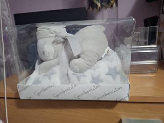 Peluche y manta estrellas Gamberritos