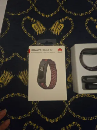 Smartwatch Huawei Band 4e nero/rosso