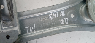 ELEVALUNAS DELANTERO DERECHO MERCEDES-BENZ CLASE