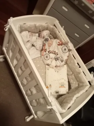 Minicuna colecho bebé