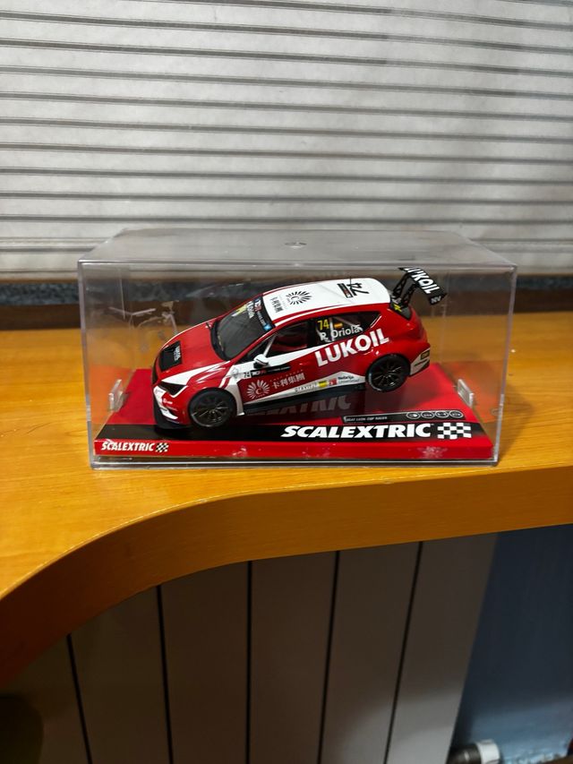 Scalextric Seat Leon Cupra