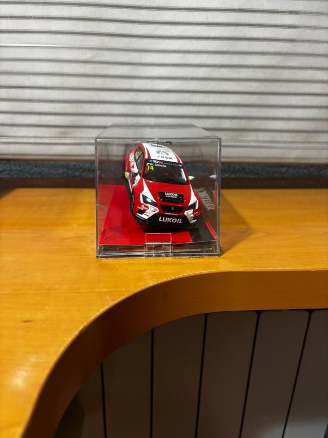 Scalextric Seat Leon Cupra