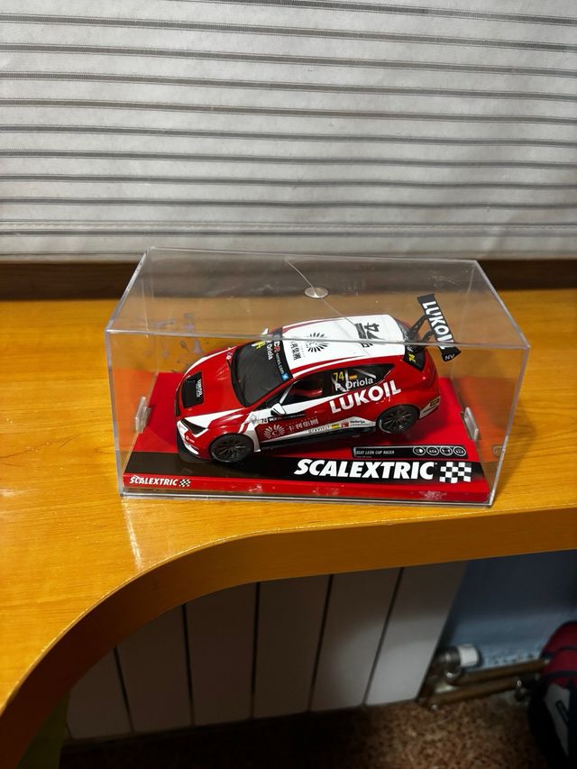 Scalextric Seat Leon Cupra