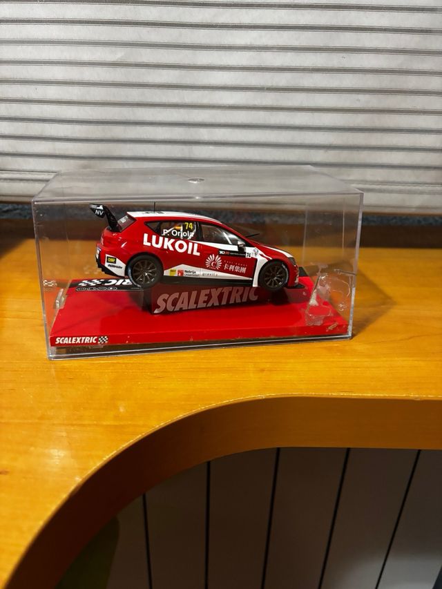 Scalextric Seat Leon Cupra