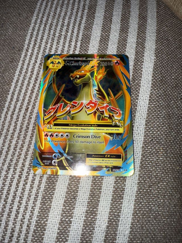 Carta Pokémon Mega Charizard EX