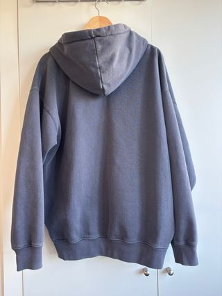 Sudadera con cremallera Brandy Melville azul/gris
