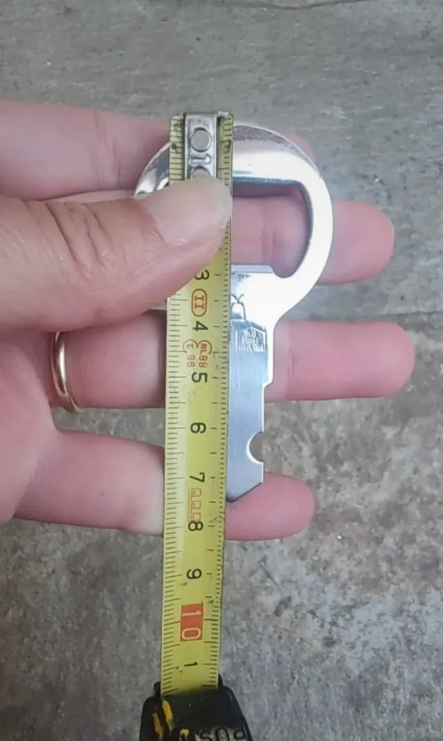 ABREBOTELLAS DE ACERO INOXIDABLE