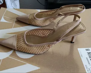 Zapatos Zara Beige/Oro Malla Tacón