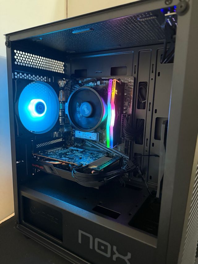 PC Gaming Ryzen 5 + RX 6500XT 8GB