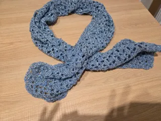 Bufanda mujer azul plateada