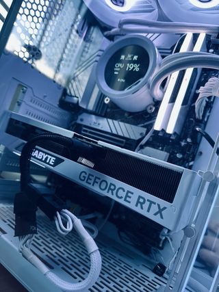 PC Gaming RTX 4070 Super + i5-13600