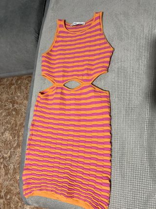 Vestido Bershka Naranja y Rosa Rayas