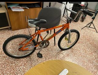 Bicicleta BMX Naranja