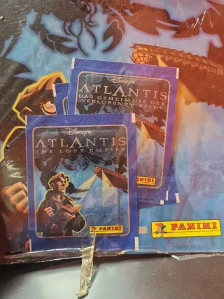 Álbum Panini Atlantis El Imperio Perdido VACIO.