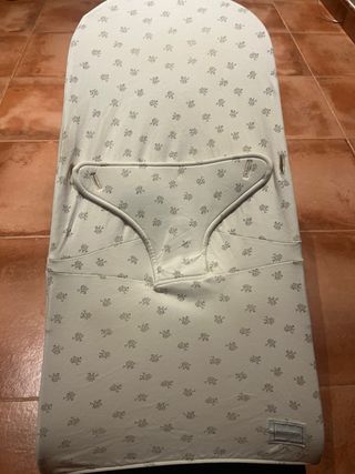 Funda para hamaca Babybjörn de la marca minicoton