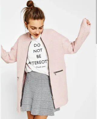 Abrigo rosa lana con etiqueta