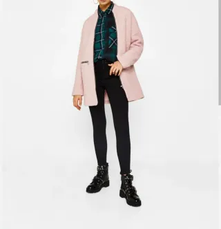 Abrigo rosa lana con etiqueta