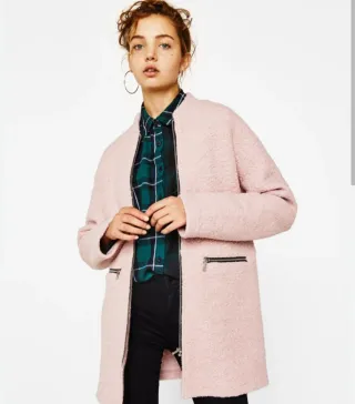 Abrigo rosa lana con etiqueta