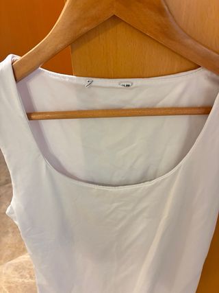 Camiseta tirantes Zara blanca