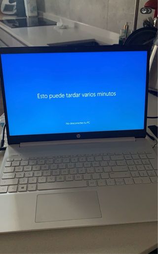 Portátil HP 15s-fq1008ns blanco