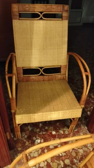 Par de sillones de mimbre muy cómodos